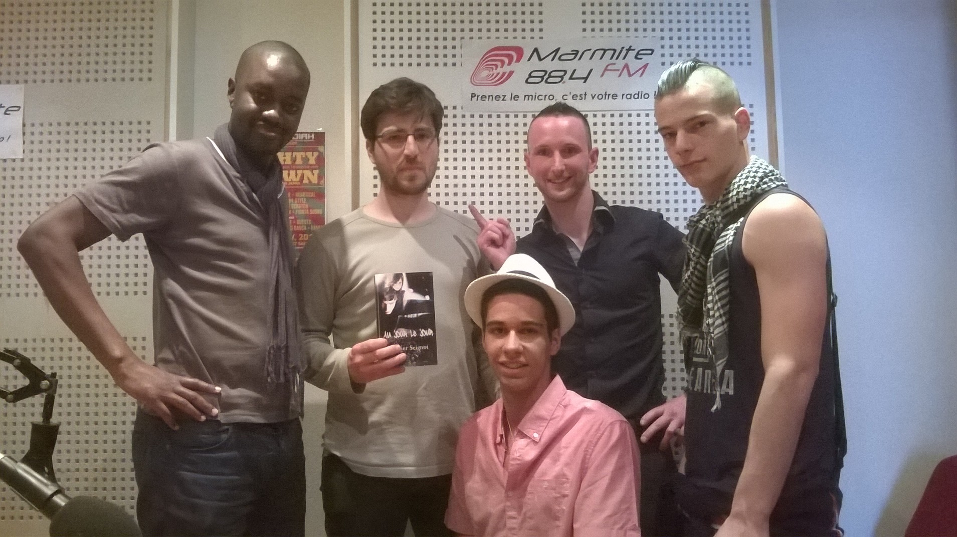 Au Jour le Jour — Projet né d’un roman